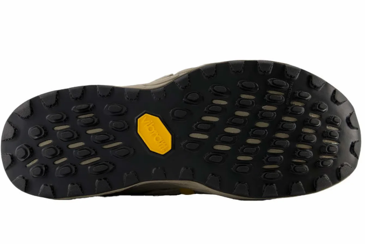 NEW BALANCE HIERRO V8 GORE-TEX (2E WIDE) MENS
