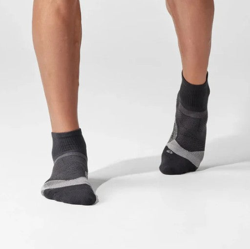 FEETURES ELITE LIGHT CUSHION QUARTER - BLACK