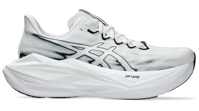 ASICS SUPERBLAST 3