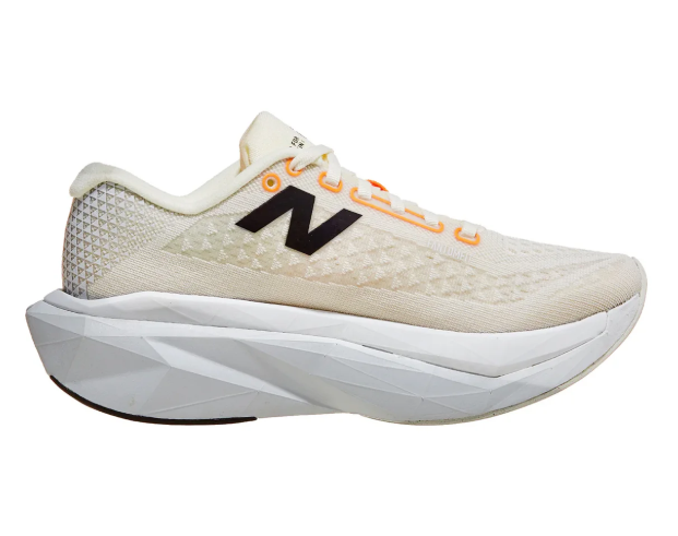 NEW BALANCE FUELCELL SUPERCOMP TRAINER V3 WOMENS