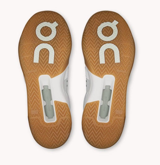 ON THE ROGER CLUBHOUSE PRO MENS