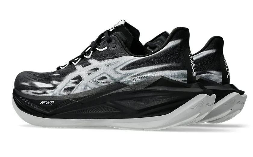 ASICS SUPERBLAST 3