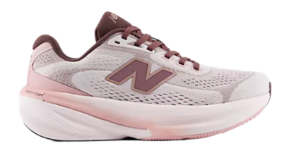 NEW BALANCE 860 V15 (REGULAR WIDTH) WOMENS