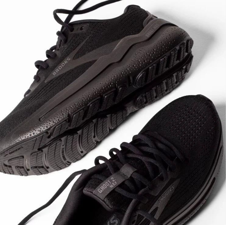 Black Brooks running shoes